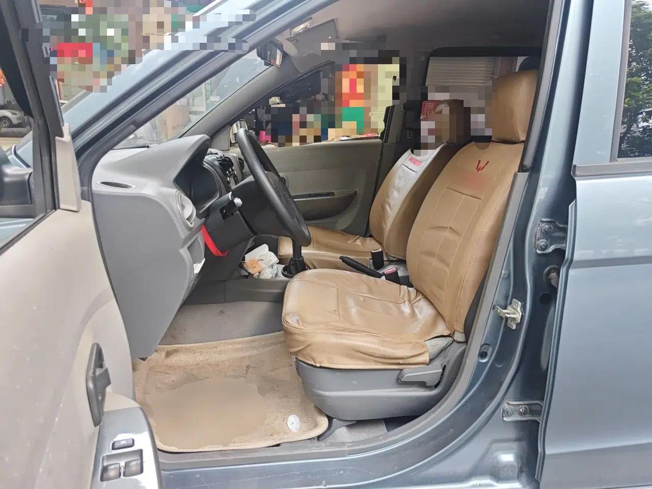 Wuling Hongguang 2013 1.5L Base Version — миниатюра 16