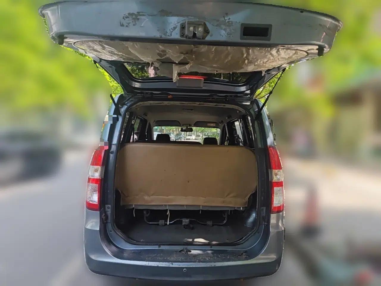 Wuling Hongguang 2013 1.5L Base Version — миниатюра 19