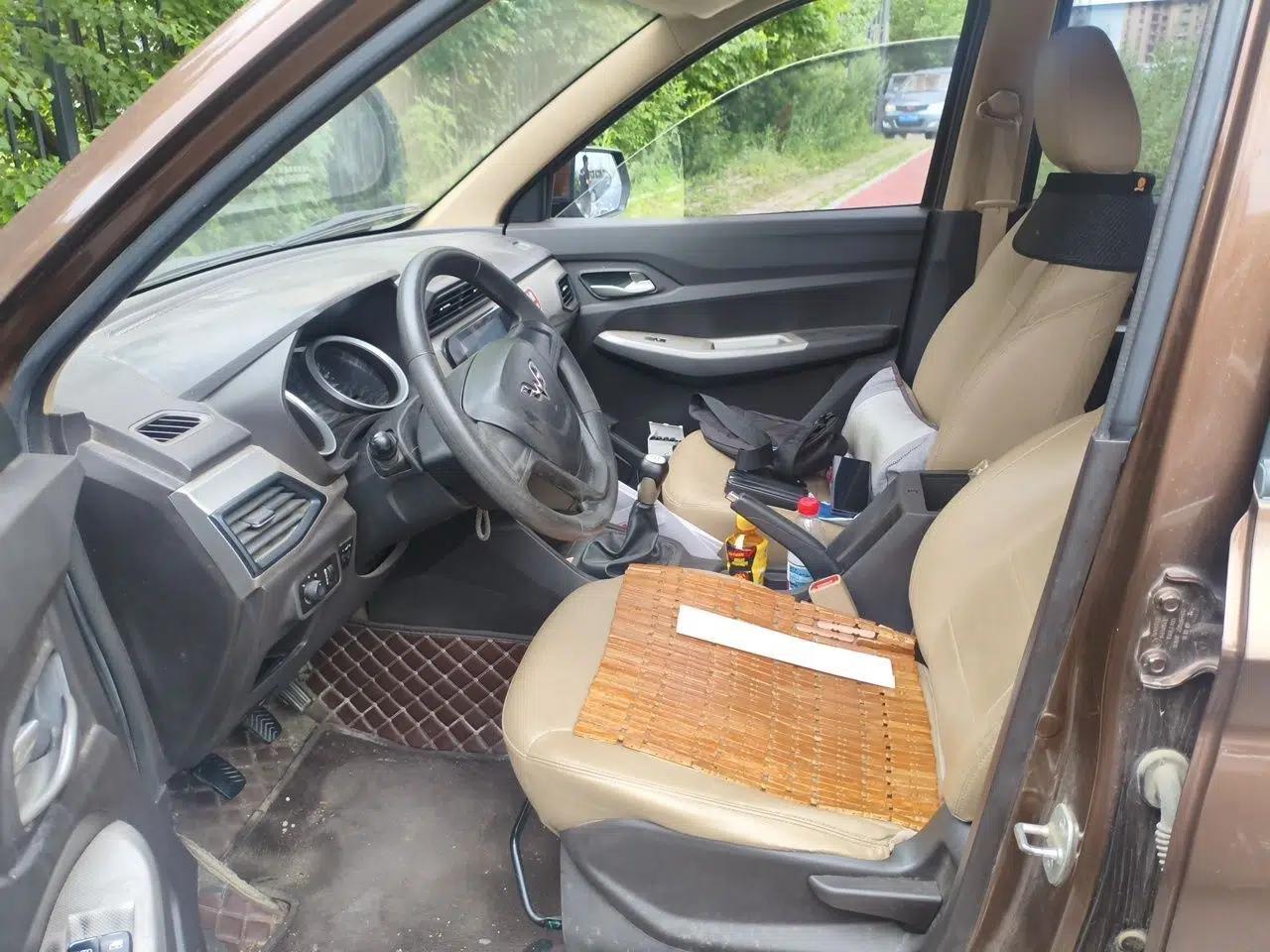 Wuling Hongguang 2018 1.5L S Comfort Model L2B — миниатюра 16