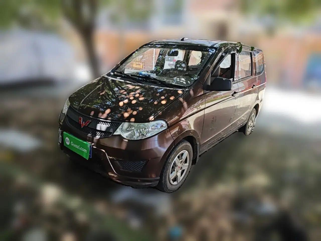 Wuling Hongguang 2015 1.2L S Base Model China V Standard — миниатюра 1