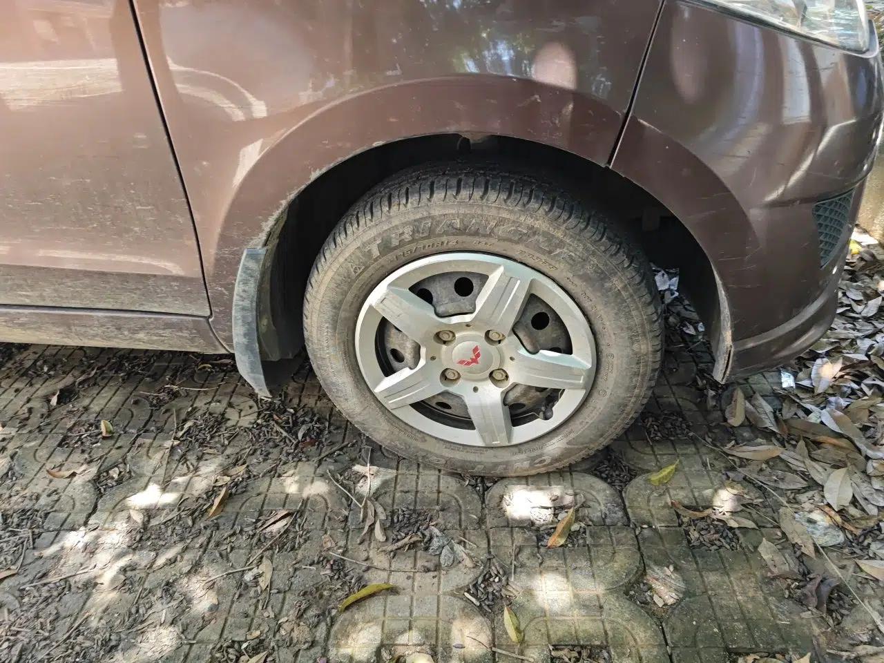 Wuling Hongguang 2015 1.2L S Base Model China V Standard — миниатюра 8