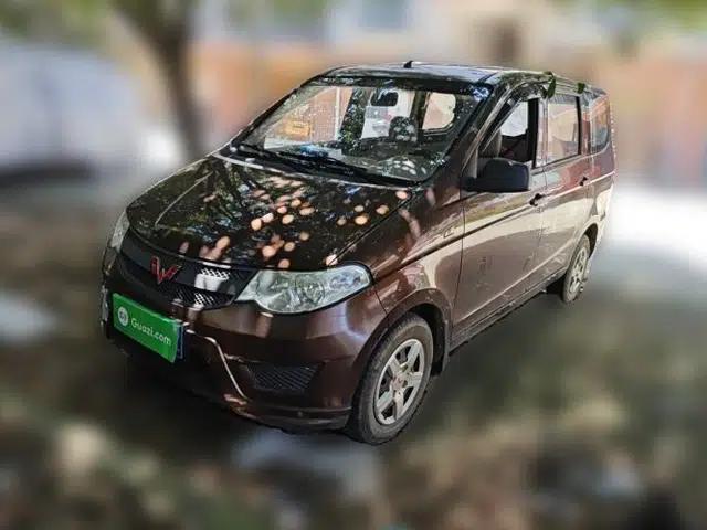 Wuling Hongguang 2015 1.2L S Base Model China V Standard