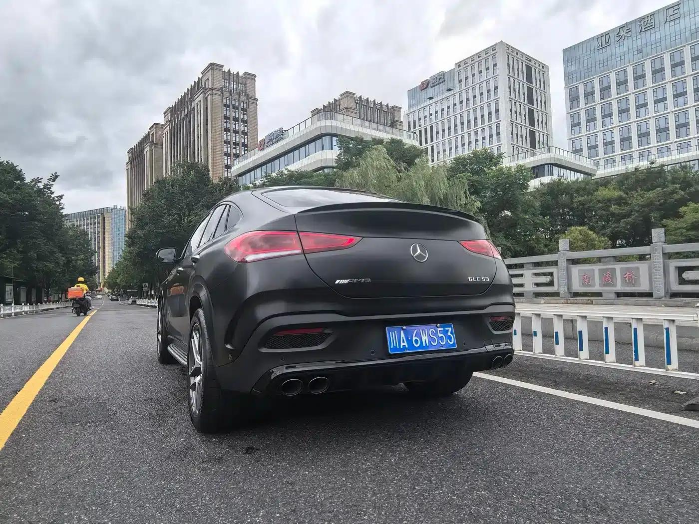 2023 Mercedes-Benz GLE Coupe AMG Model: AMG GLE 53 4MATIC+ Coupe SUV — миниатюра 4