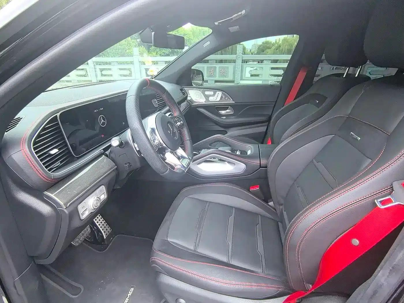 2023 Mercedes-Benz GLE Coupe AMG Model: AMG GLE 53 4MATIC+ Coupe SUV — миниатюра 6