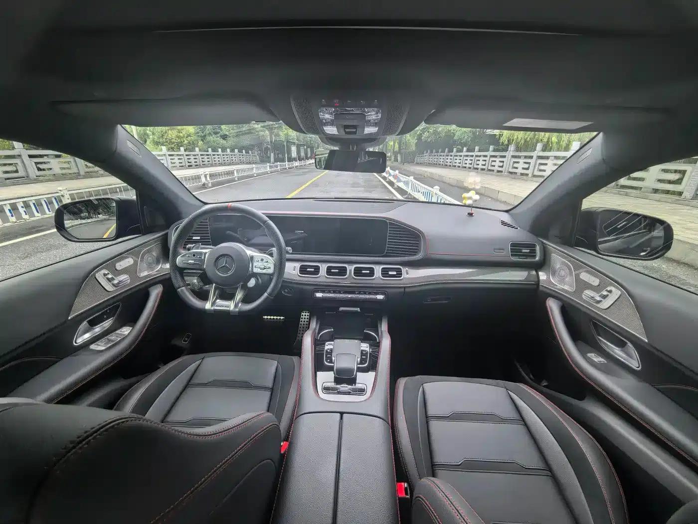 2023 Mercedes-Benz GLE Coupe AMG Model: AMG GLE 53 4MATIC+ Coupe SUV — миниатюра 10