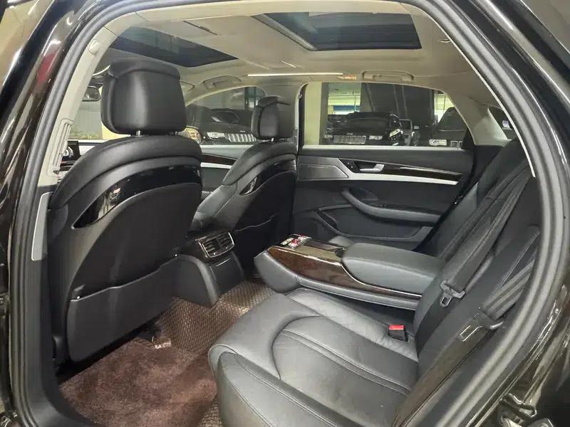 2016 Audi A8 A8L 45 TFSI quattro Comfort — миниатюра 9