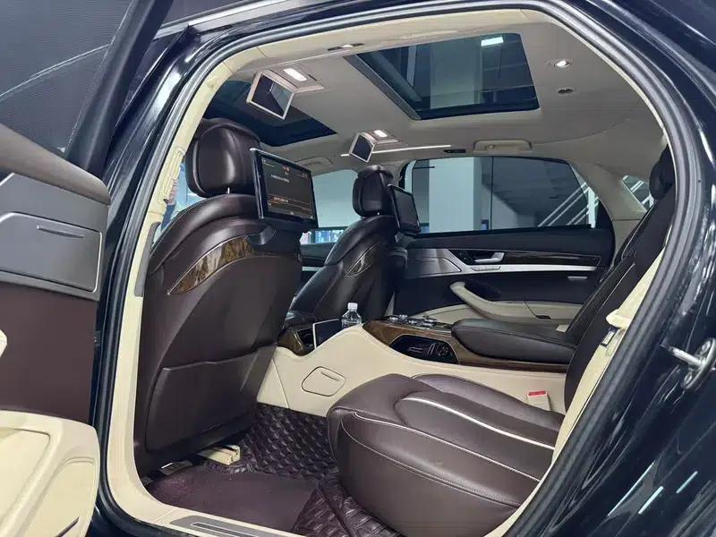 2016 Audi A8 A8L 45 TFSI quattro Exclusive Edition — миниатюра 9