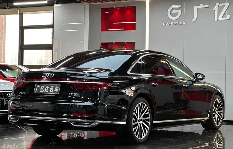 Audi A8 2018 A8L 55 TFSI quattro Premium Edition — миниатюра 6