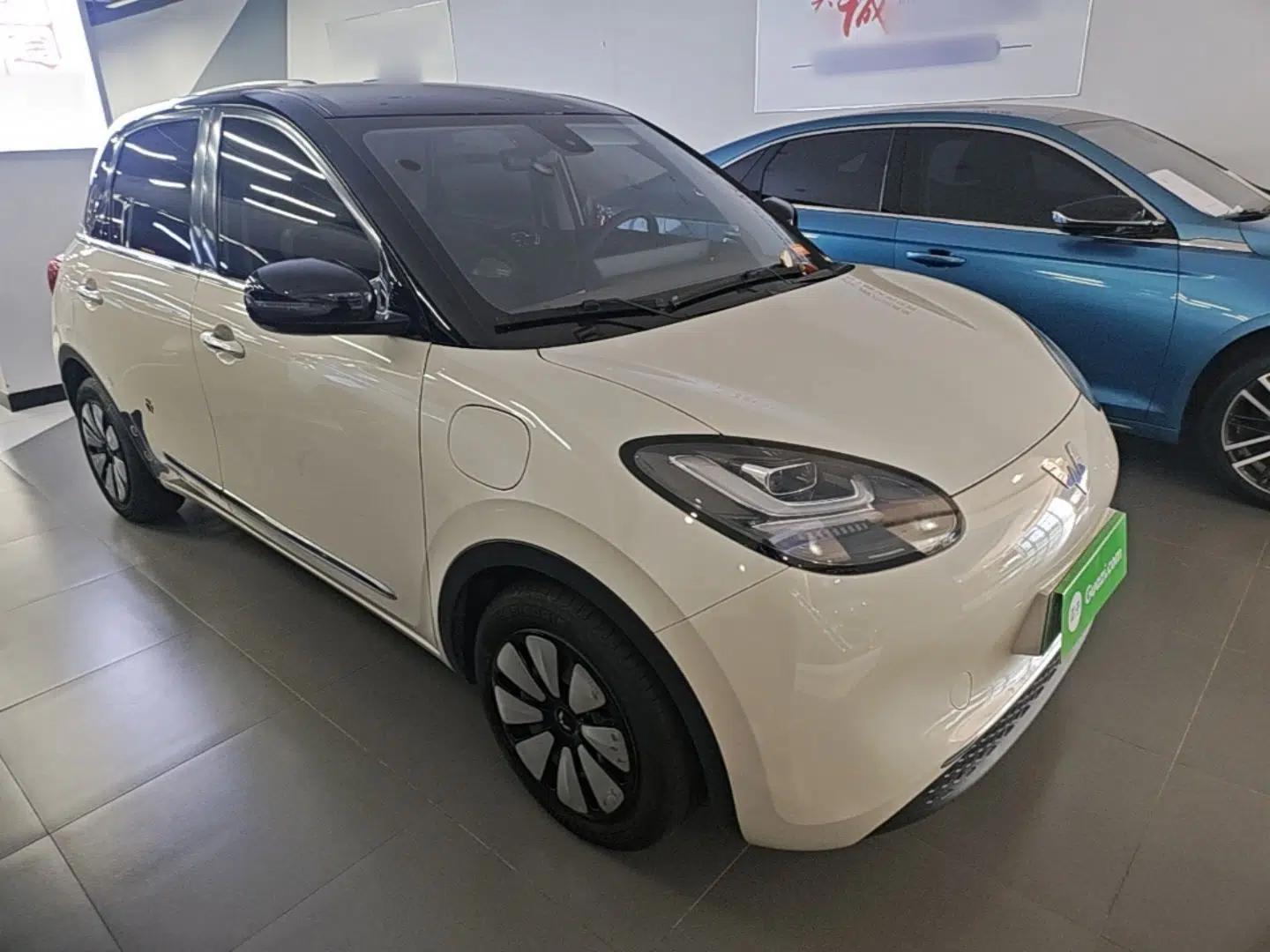 Wuling Bingo 2023 333 km Lingxi Connected Version — миниатюра 3