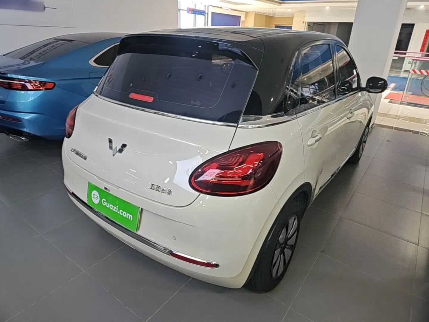 Wuling Bingo 2023 333 km Lingxi Connected Version — миниатюра 6