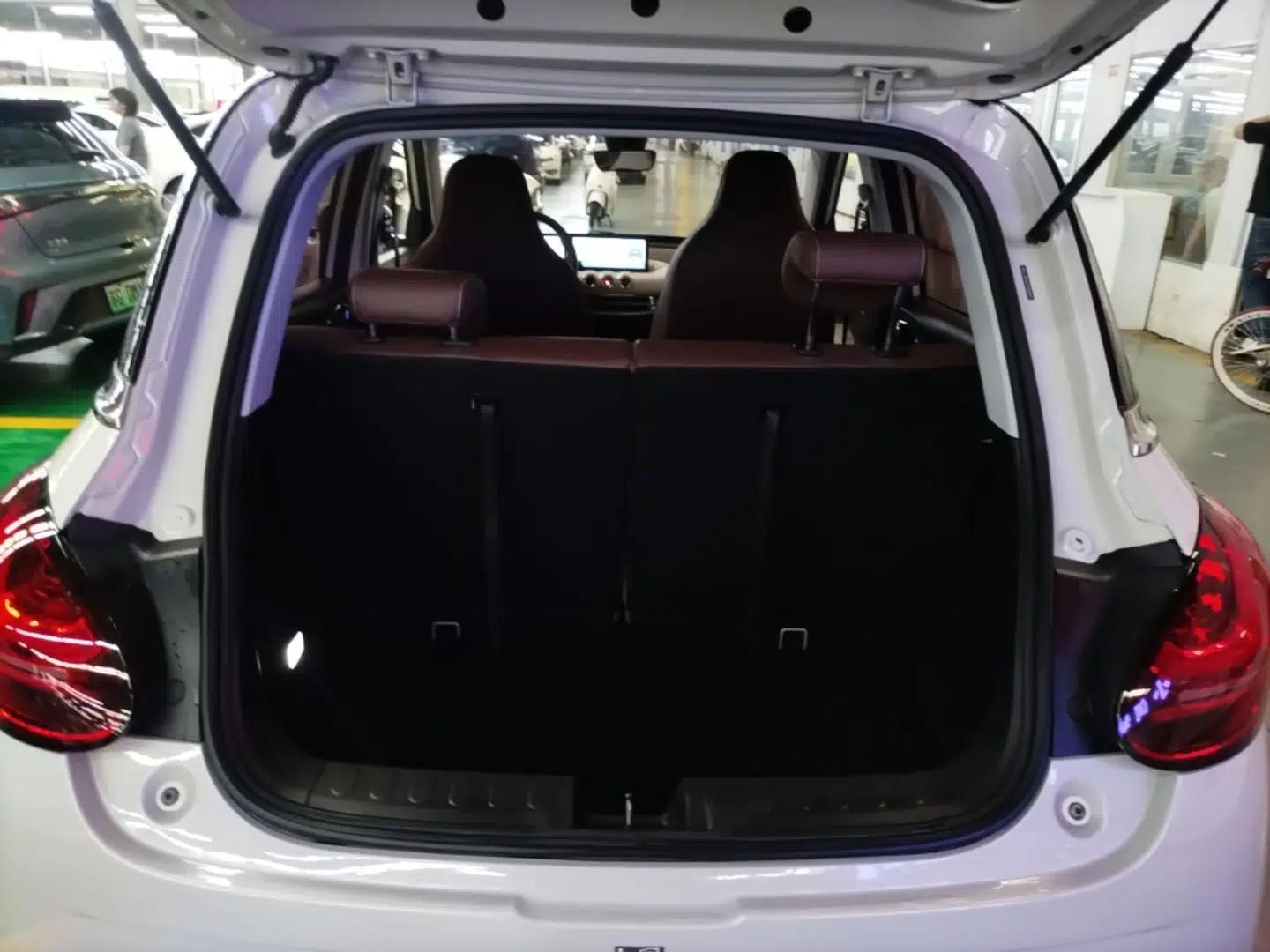Wuling Bingo 2023 333 km Lingxi Connected Version — миниатюра 22