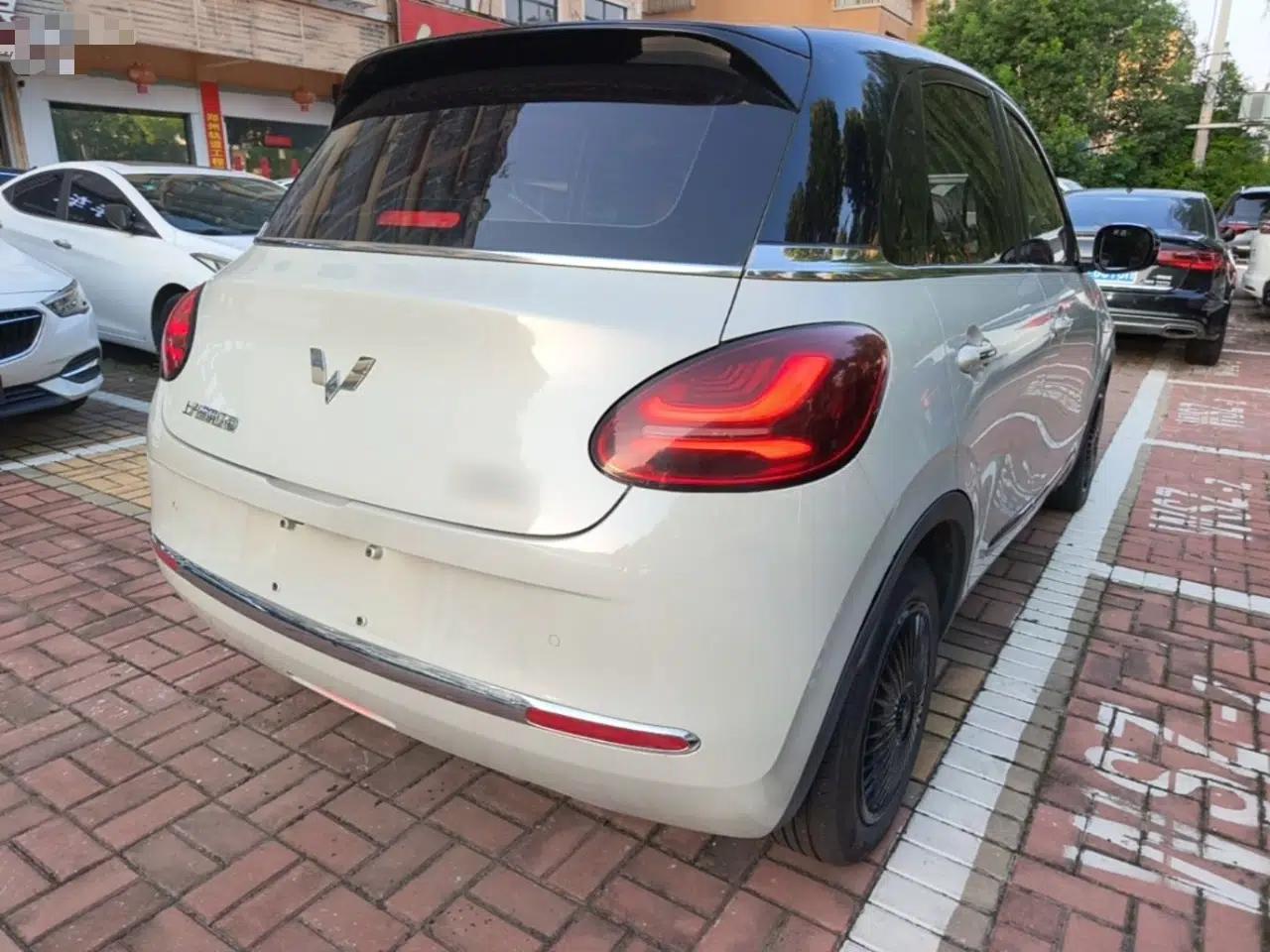 Wuling Bingo 2023 333 km Lingxi Connected Version — миниатюра 6