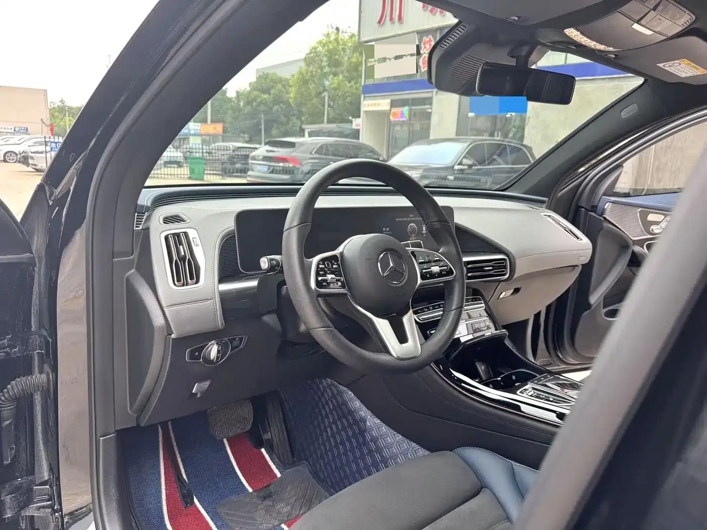 Mercedes-Benz EQC 2020 Model EQC 400 4MATIC — миниатюра 6