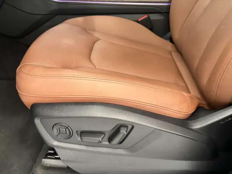 Audi Q7 2024 55 TFSI quattro S line Sport — миниатюра 27