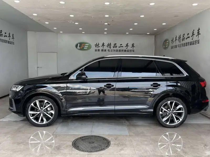 Audi Q7 2024 55 TFSI quattro S line Sport — миниатюра 4
