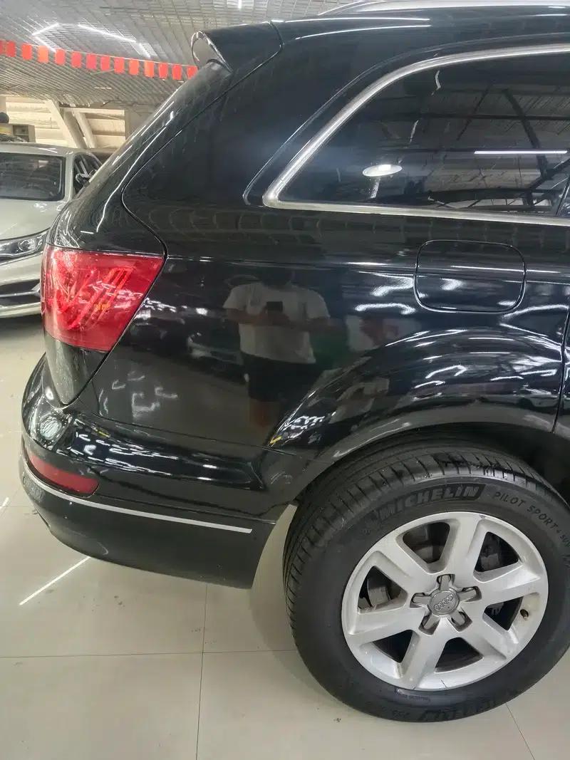 Audi Q7 2015 3.0T Automatic AWD 7-Seater Parallel Import — миниатюра 4