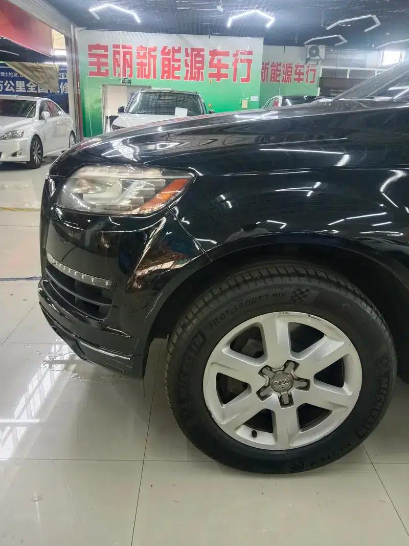 Audi Q7 2015 3.0T Automatic AWD 7-Seater Parallel Import — миниатюра 5