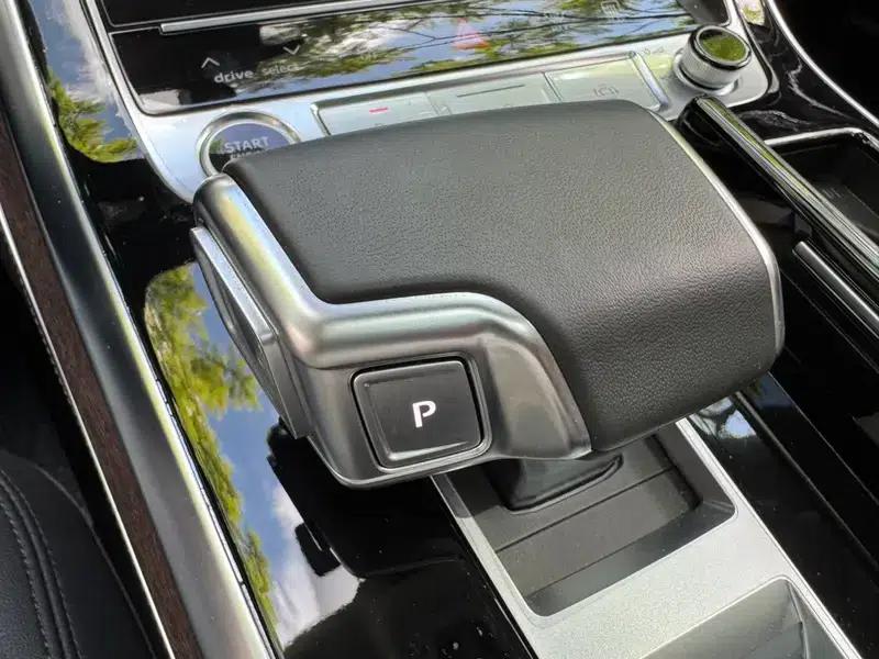 Audi Q7 2023 55 TFSI quattro S line Sport — миниатюра 12