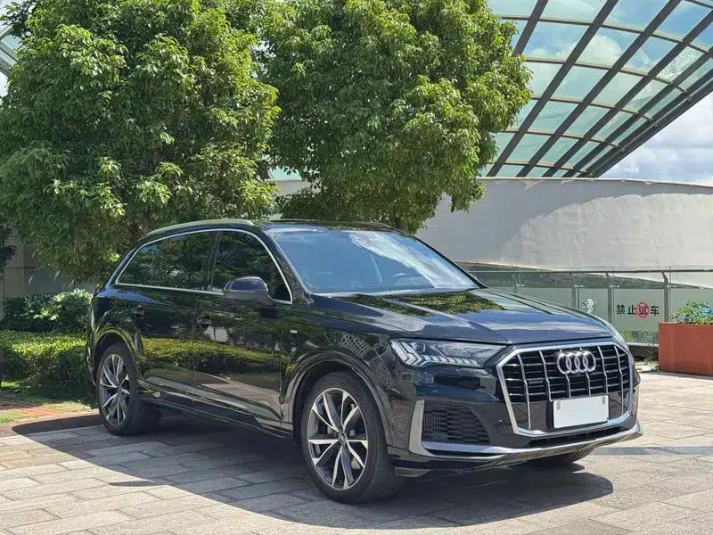 Audi Q7 2023 55 TFSI quattro S line Sport — миниатюра 3