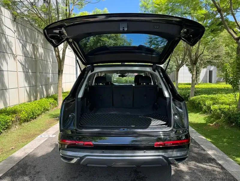 Audi Q7 2023 55 TFSI quattro S line Sport — миниатюра 22