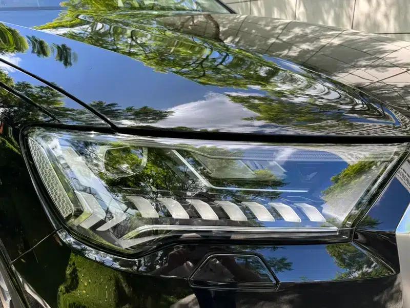 Audi Q7 2023 55 TFSI quattro S line Sport — миниатюра 7