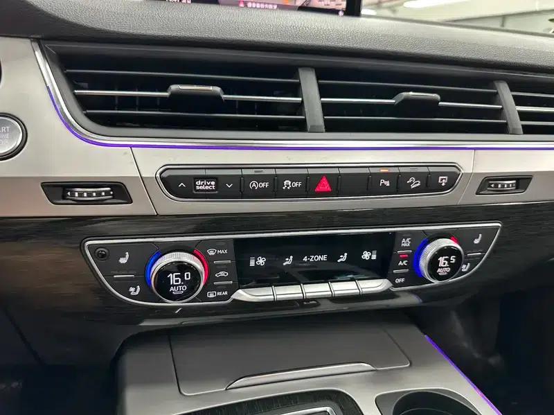 Audi Q7 2018 3.0T Automatic AWD 7-Seater Parallel Import — миниатюра 12