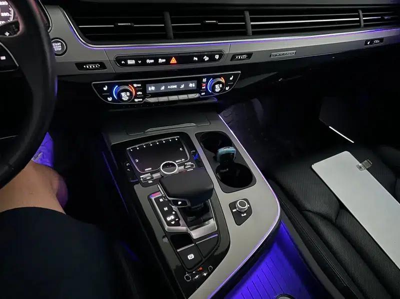 Audi Q7 2018 3.0T Automatic AWD 7-Seater Parallel Import — миниатюра 28