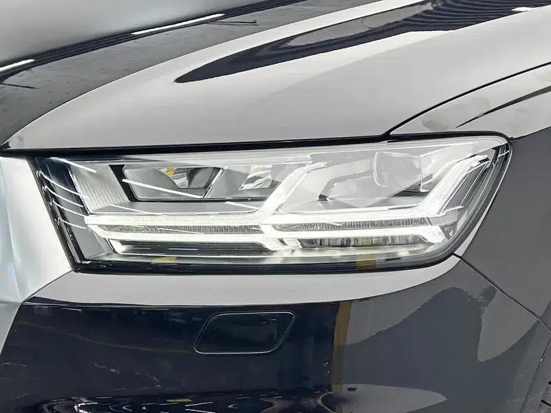 Audi Q7 2019 45 TFSI Comfort — миниатюра 12