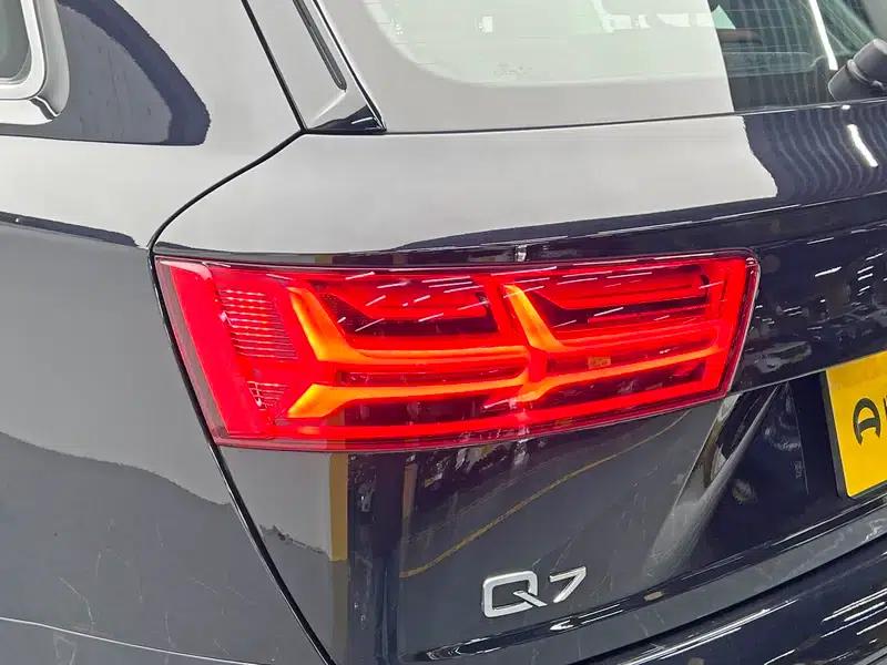 Audi Q7 2019 45 TFSI Comfort — миниатюра 13