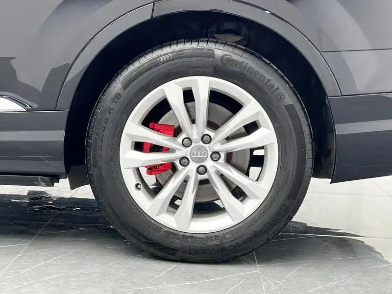Audi Q7 2019 45 TFSI Comfort — миниатюра 9