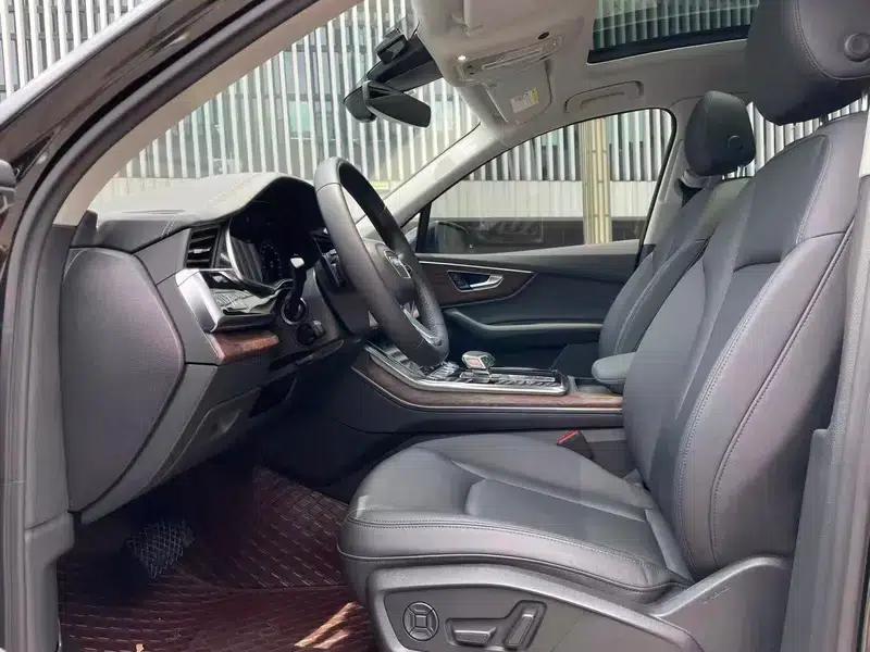 Audi Q7 2021 55 TFSI quattro S line Sport — миниатюра 12