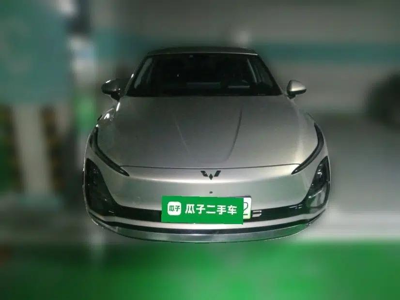 Wuling Xingguang 2024 Co-Creation Edition 510 Advanced Model — миниатюра 2