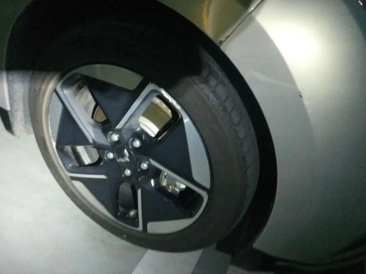 Wuling Xingguang 2024 Co-Creation Edition 510 Advanced Model — миниатюра 8