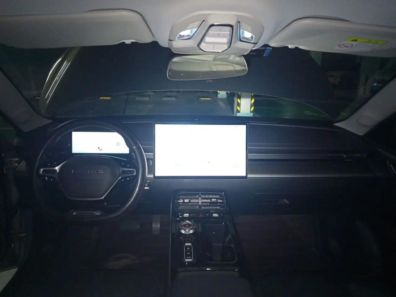 Wuling Xingguang 2024 Co-Creation Edition 510 Advanced Model — миниатюра 9