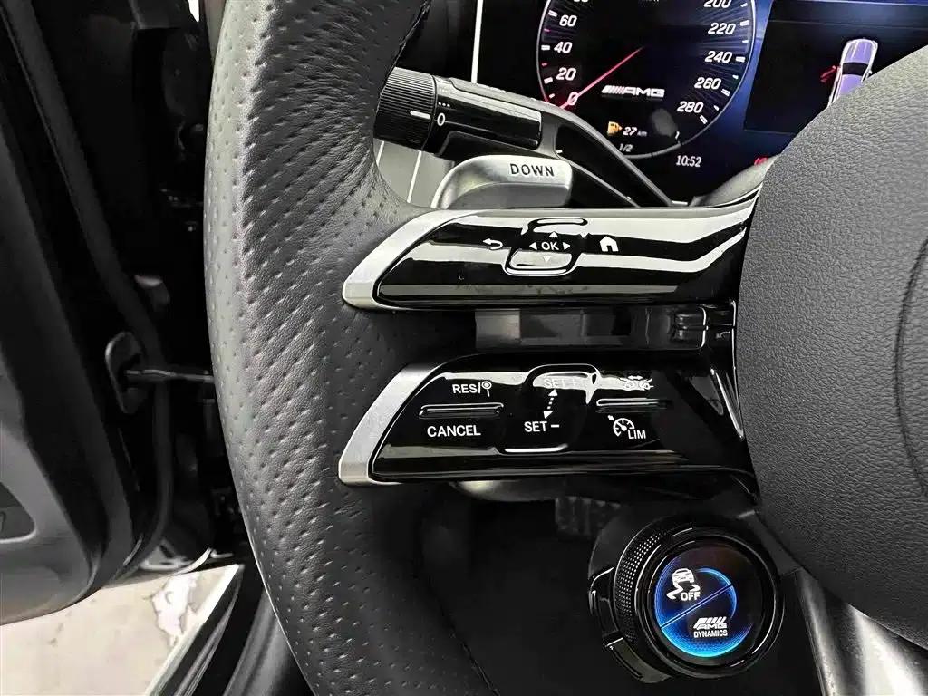 Mercedes-Benz GLC Coupe AMG 2024 Model AMG GLC 43 4MATIC Coupe SUV — миниатюра 23
