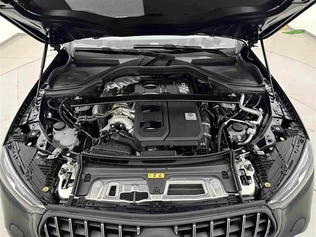 Mercedes-Benz GLC Coupe AMG 2024 Model AMG GLC 43 4MATIC Coupe SUV — миниатюра 29
