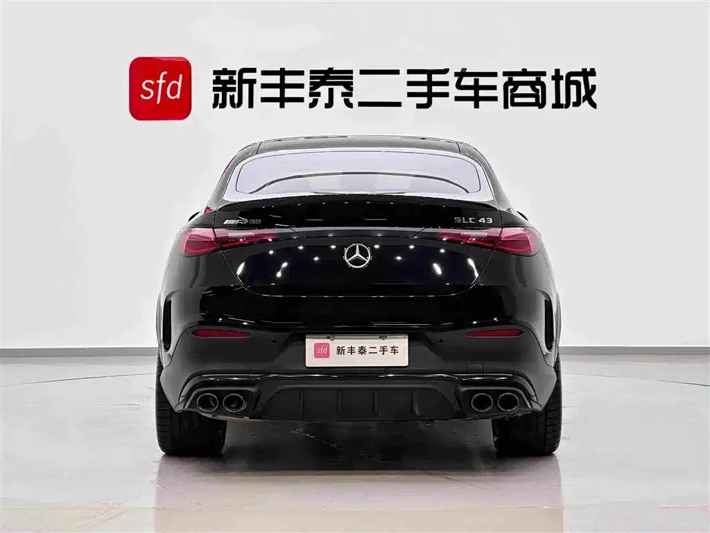 Mercedes-Benz GLC Coupe AMG 2024 Model AMG GLC 43 4MATIC Coupe SUV — миниатюра 7