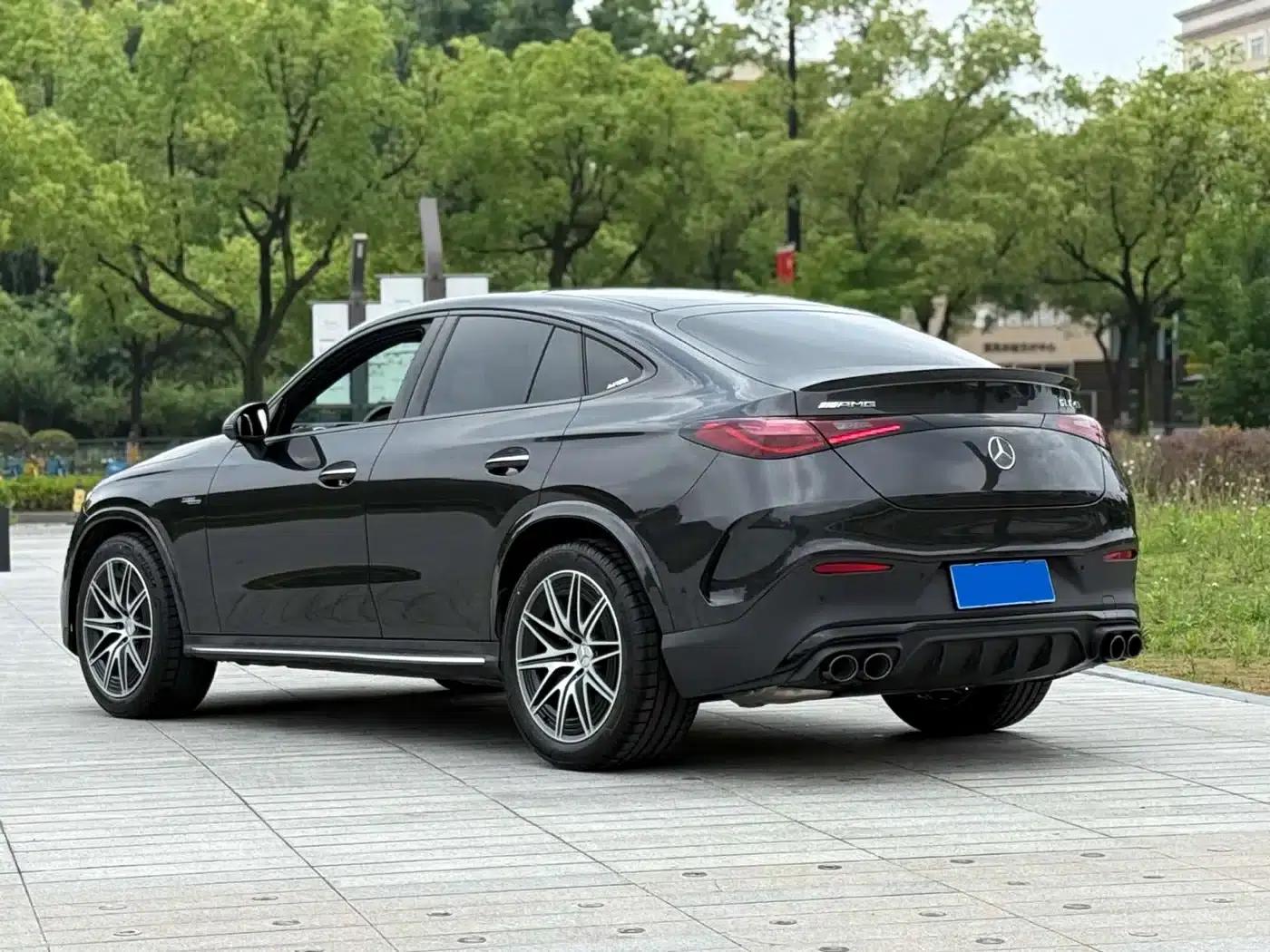Mercedes-Benz GLC Coupe AMG 2025 AMG GLC 43 4MATIC Coupe SUV — миниатюра 3