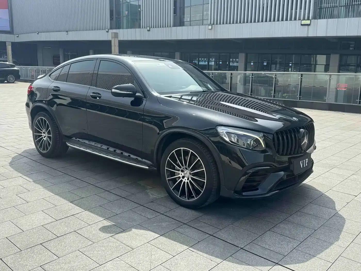 Mercedes-Benz GLC Coupe AMG 2017 AMG GLC 43 4MATIC Coupe SUV — миниатюра 3