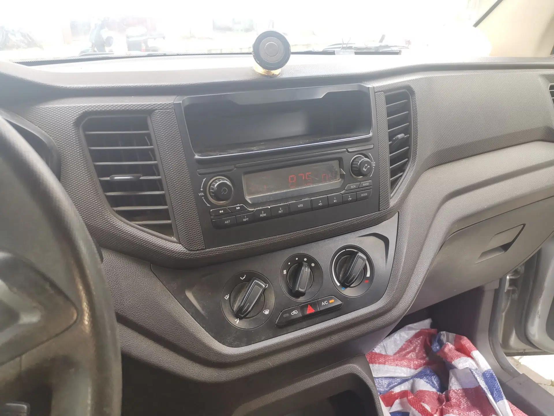 Wuling Hongguang V 2021 1.5L Jingqu Version LAR — миниатюра 13