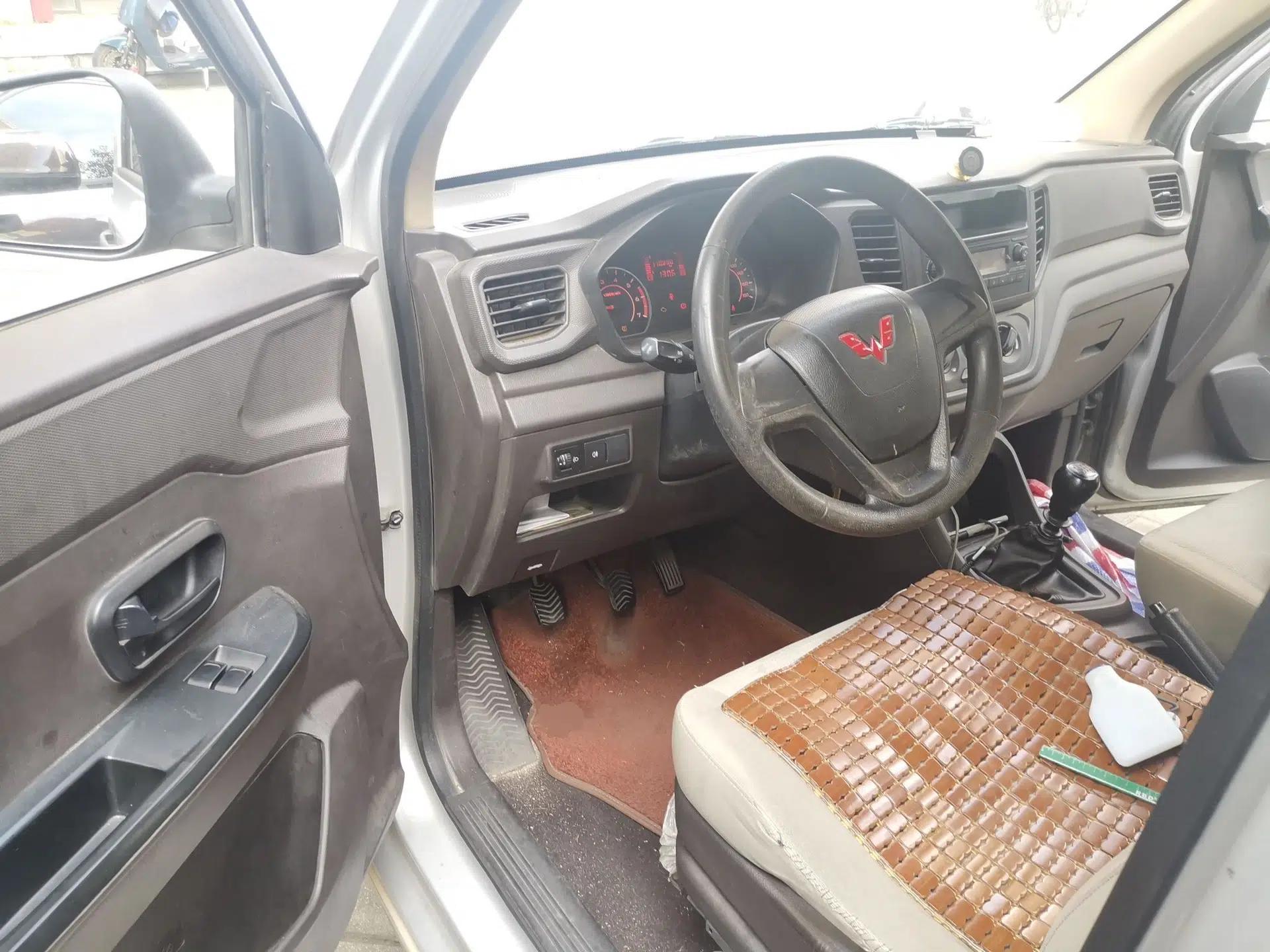 Wuling Hongguang V 2021 1.5L Jingqu Version LAR — миниатюра 16