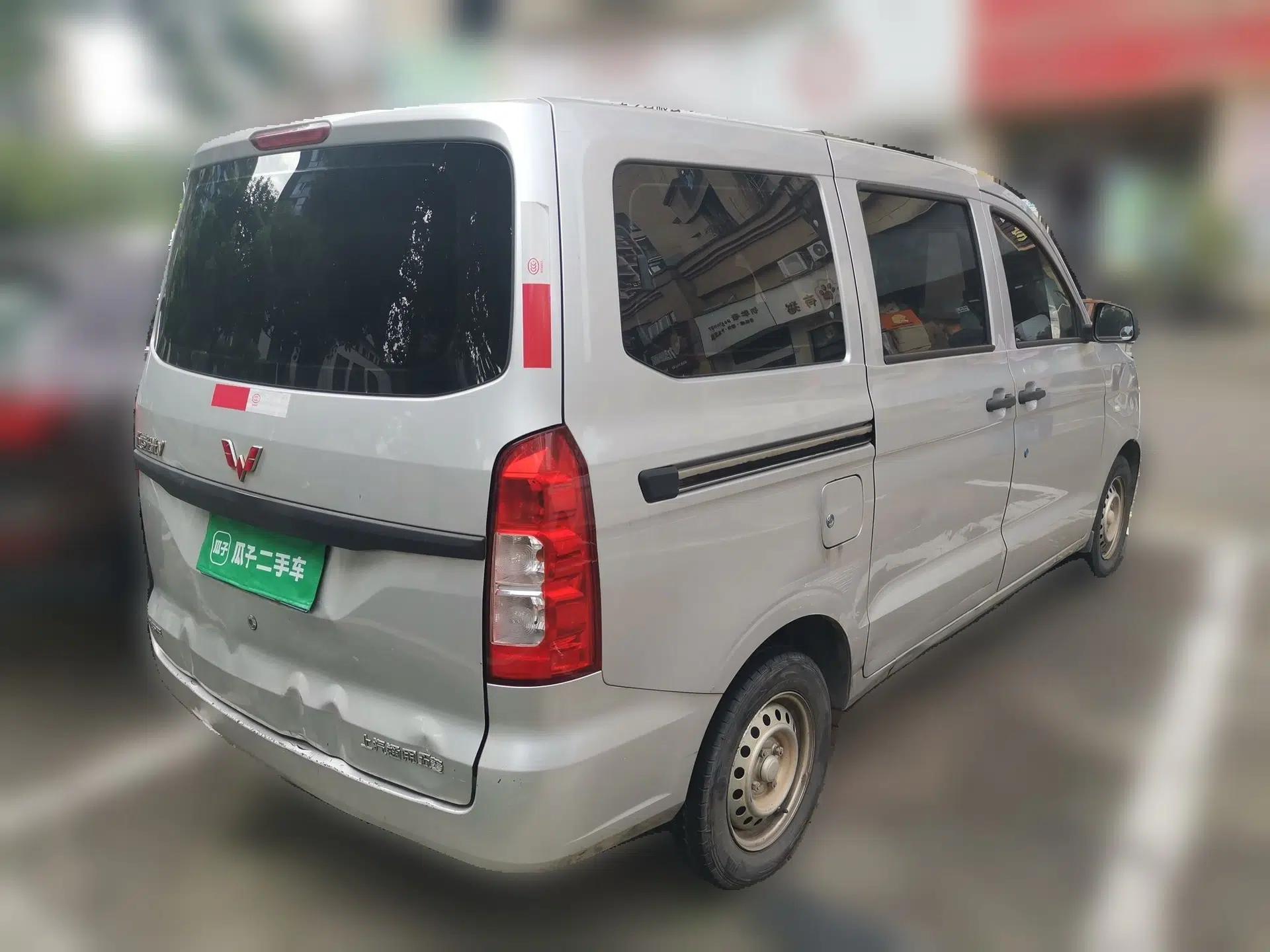 Wuling Hongguang V 2021 1.5L Jingqu Version LAR — миниатюра 6