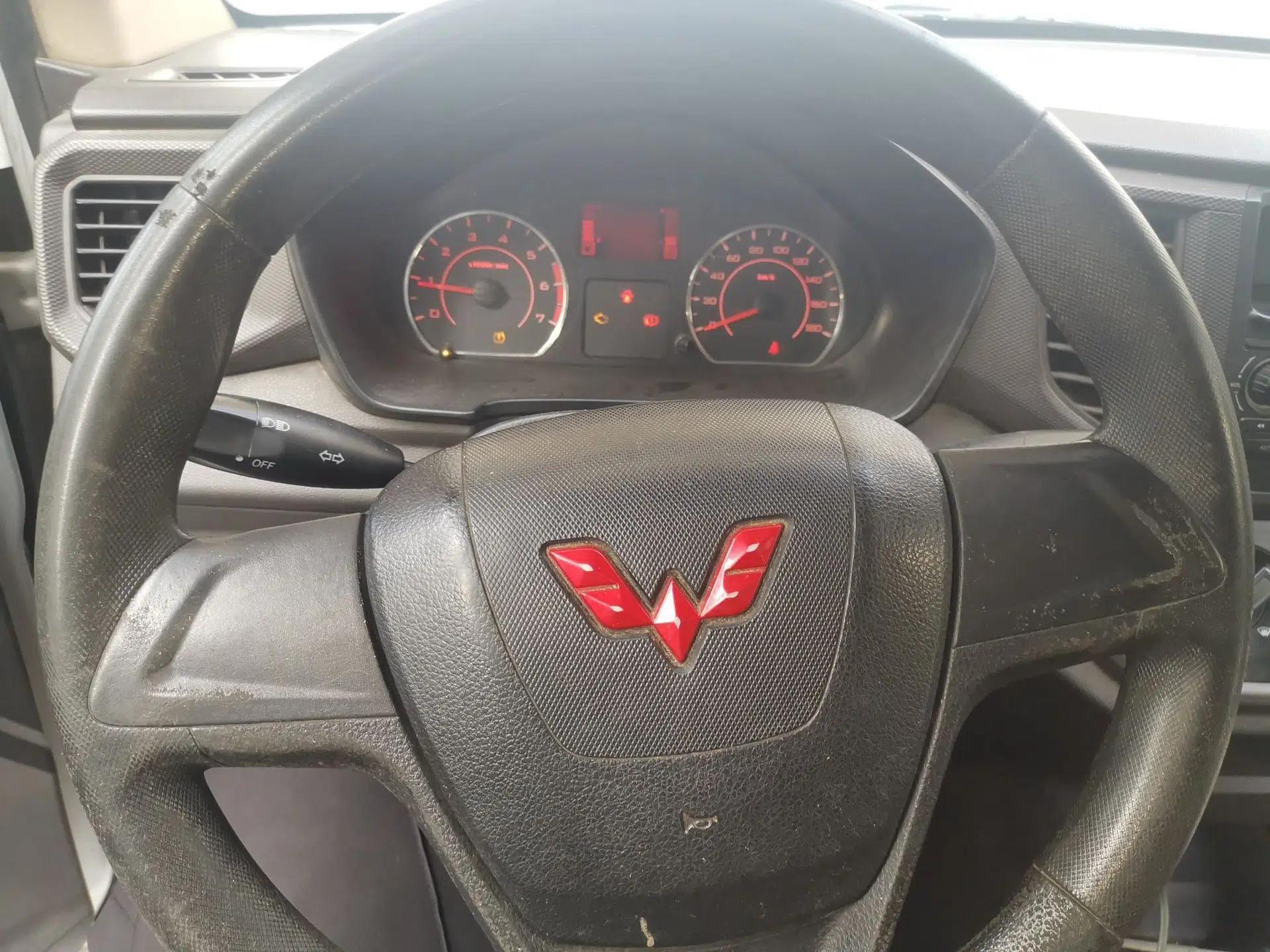 Wuling Hongguang V 2021 1.5L Jingqu Version LAR — миниатюра 10