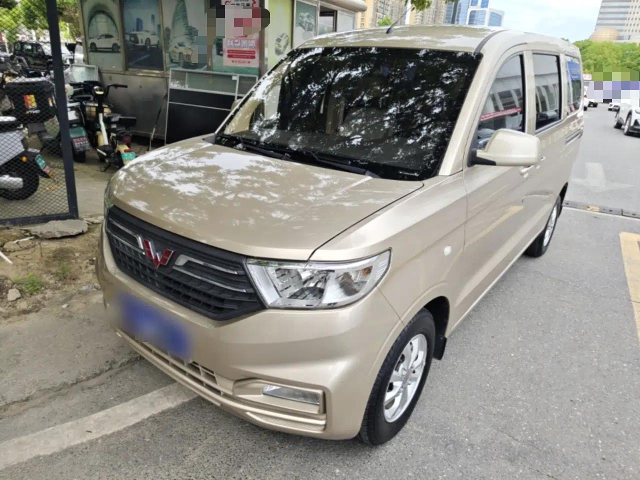 Wuling Hongguang V 2021 1.5L Refreshed Enjoyment Edition LAR — миниатюра 1