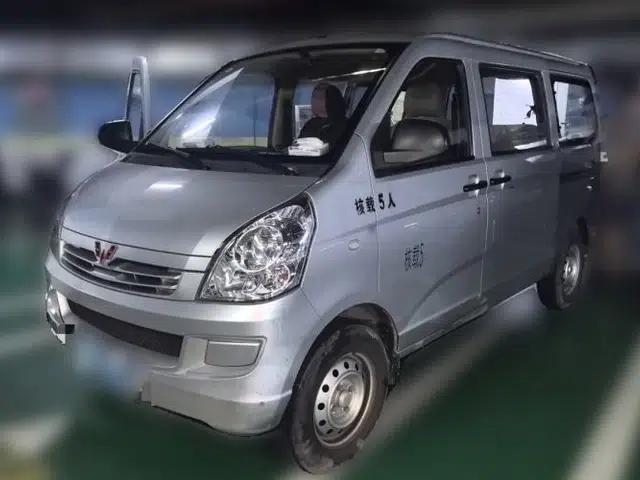 Wuling Rongguang 2020 1.2L S Base Model China VI