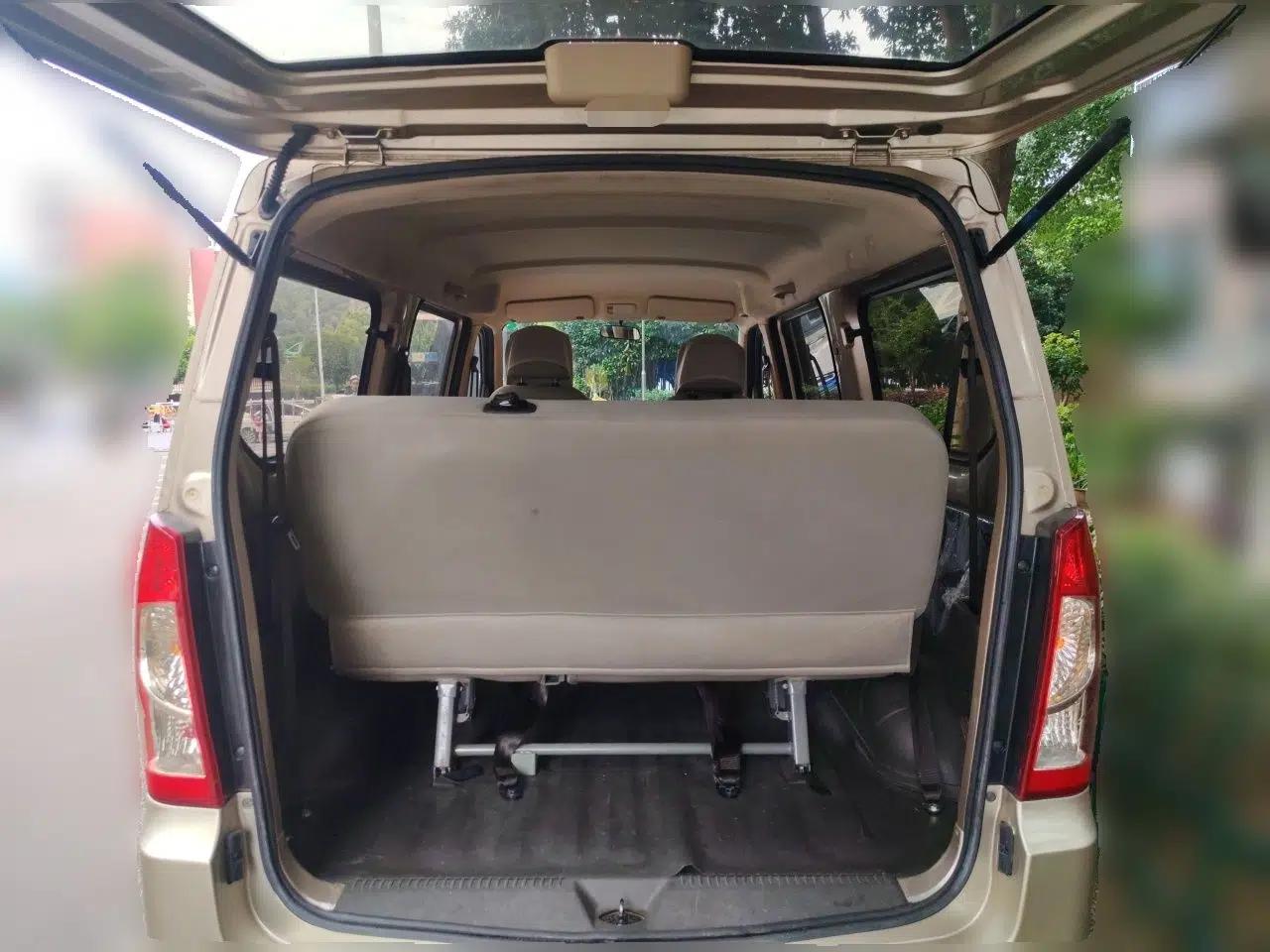 Wuling Rongguang 2020 1.2L S Base Model China VI — миниатюра 19