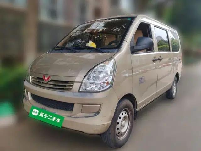 Wuling Rongguang 2020 1.2L S Base Model China VI