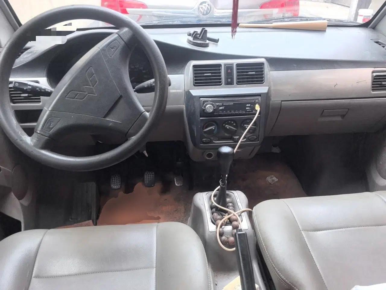 Wuling Rongguang 2011 1.2L Comfort Model — миниатюра 9