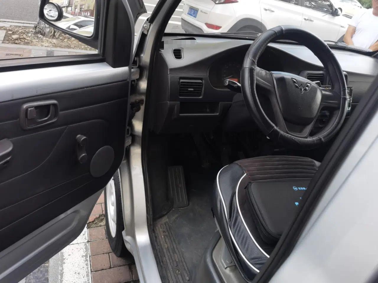 Wuling Rongguang 2017 1.5L Extended Basic Version — миниатюра 16