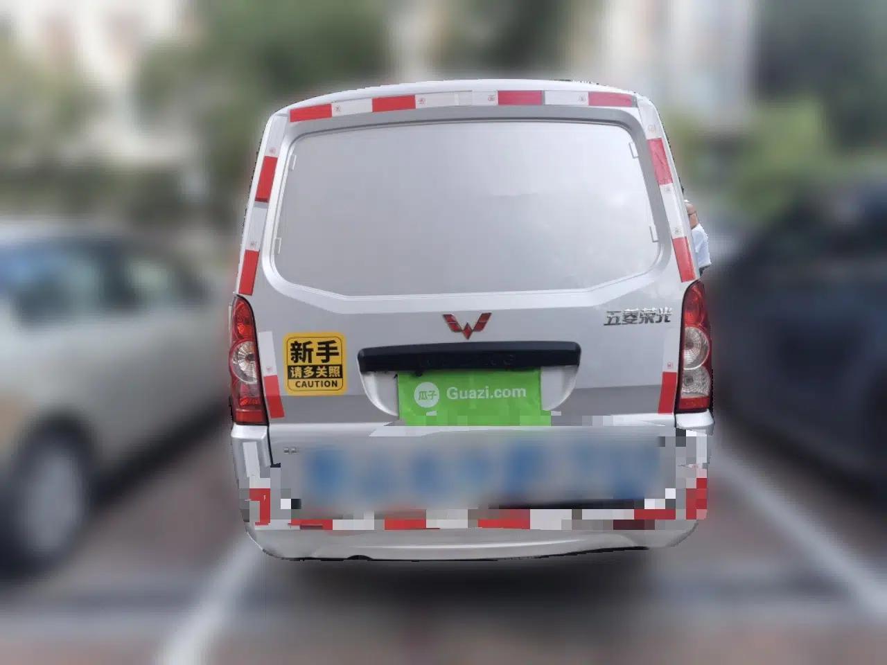 Wuling Rongguang 2017 1.5L Extended Basic Version — миниатюра 5